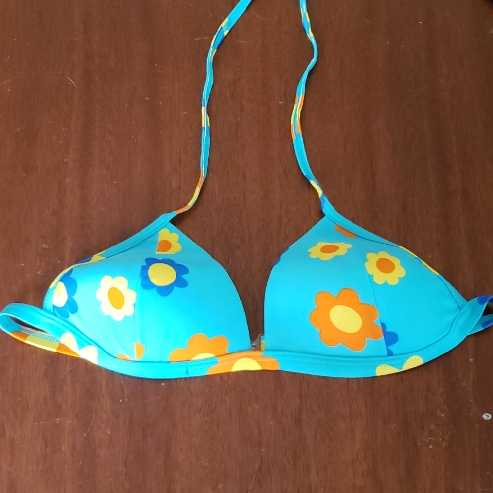 Bikini top